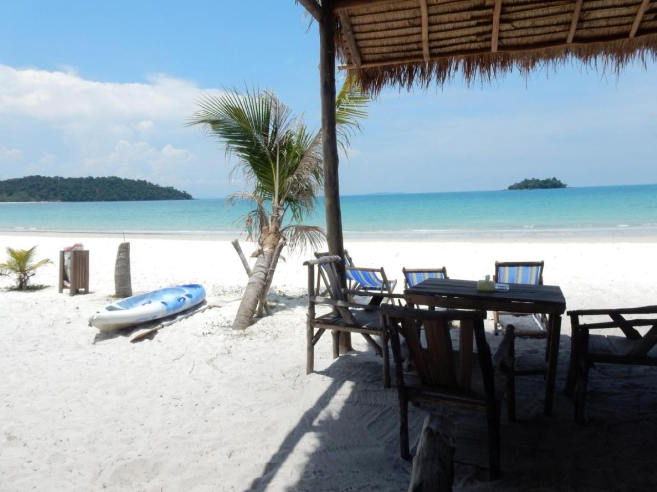 Sandbank Restaurant & Camping Koh Rong Kaoh Touch Exteriör bild
