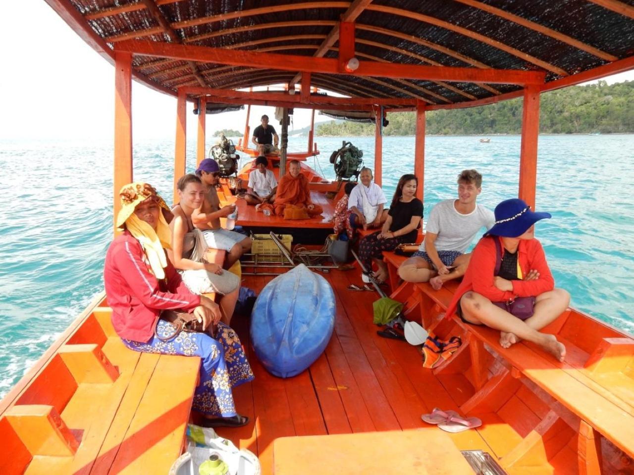 Sandbank Restaurant & Camping Koh Rong Kaoh Touch Exteriör bild