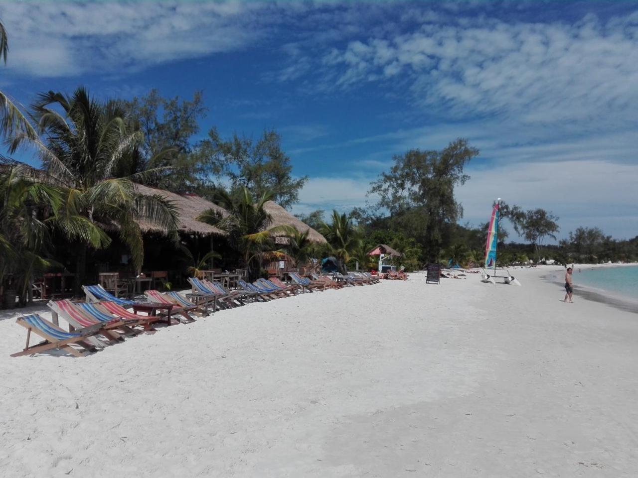 Sandbank Restaurant & Camping Koh Rong Kaoh Touch Exteriör bild