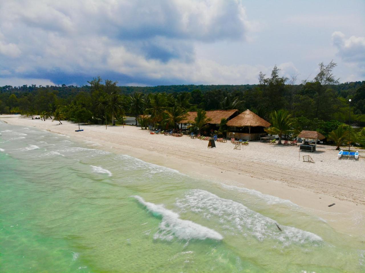 Sandbank Restaurant & Camping Koh Rong Kaoh Touch Exteriör bild