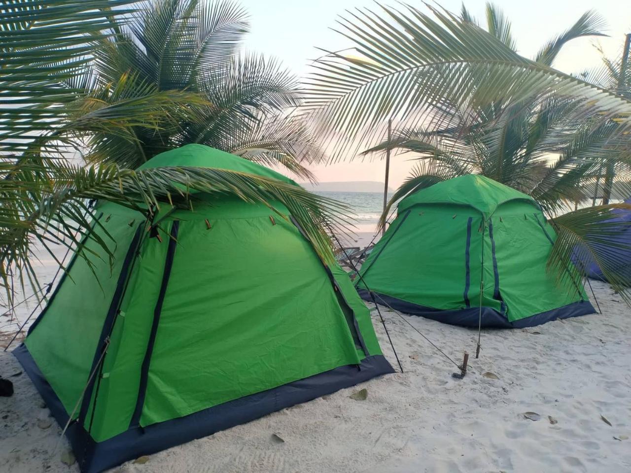 Sandbank Restaurant & Camping Koh Rong Kaoh Touch Exteriör bild