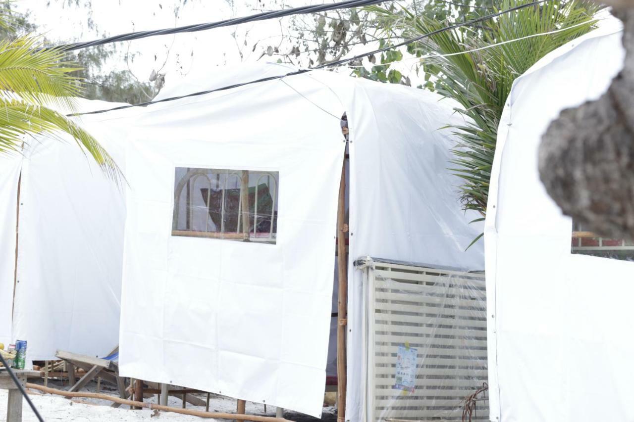 Sandbank Restaurant & Camping Koh Rong Kaoh Touch Exteriör bild