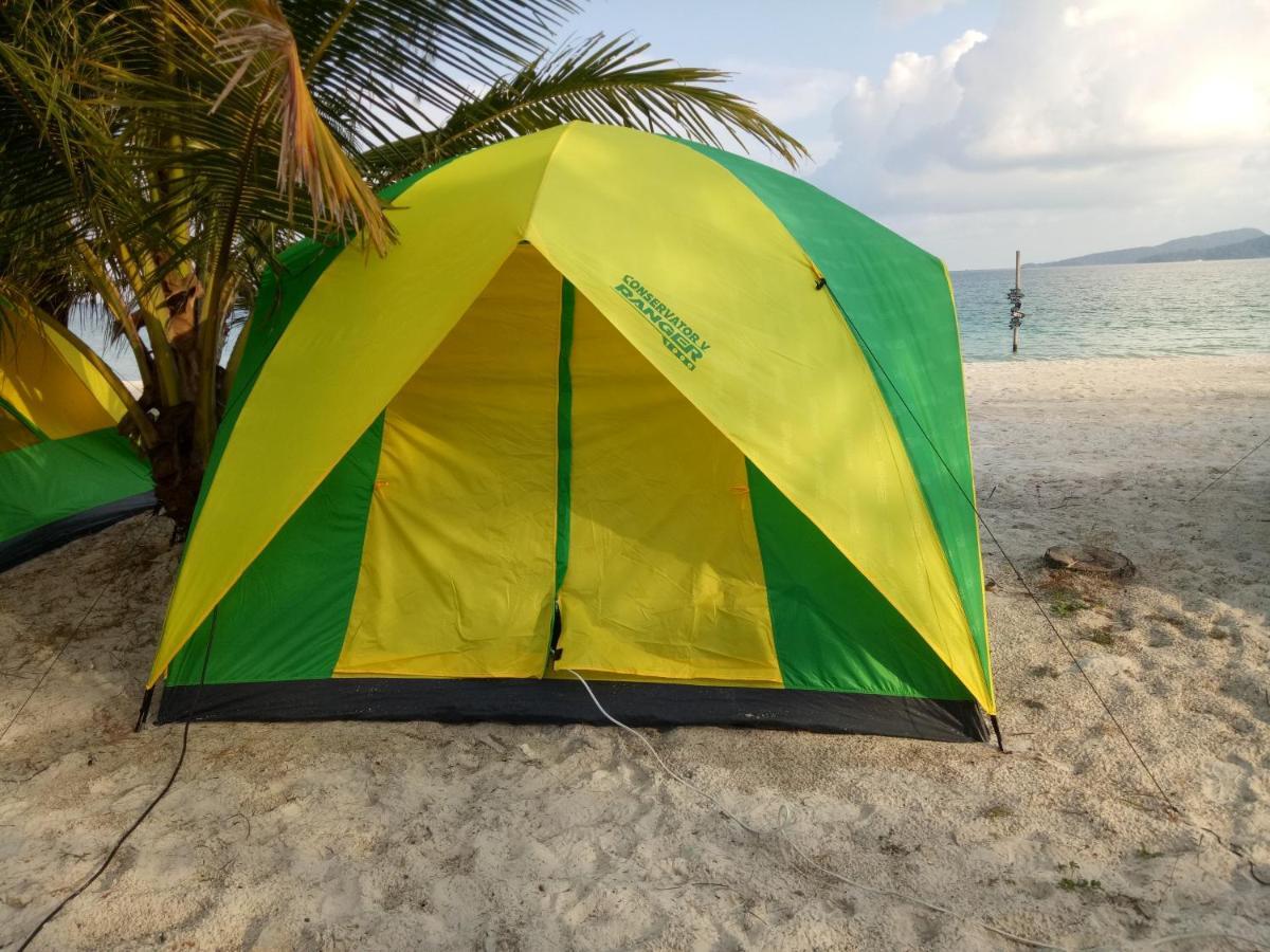 Sandbank Restaurant & Camping Koh Rong Kaoh Touch Exteriör bild